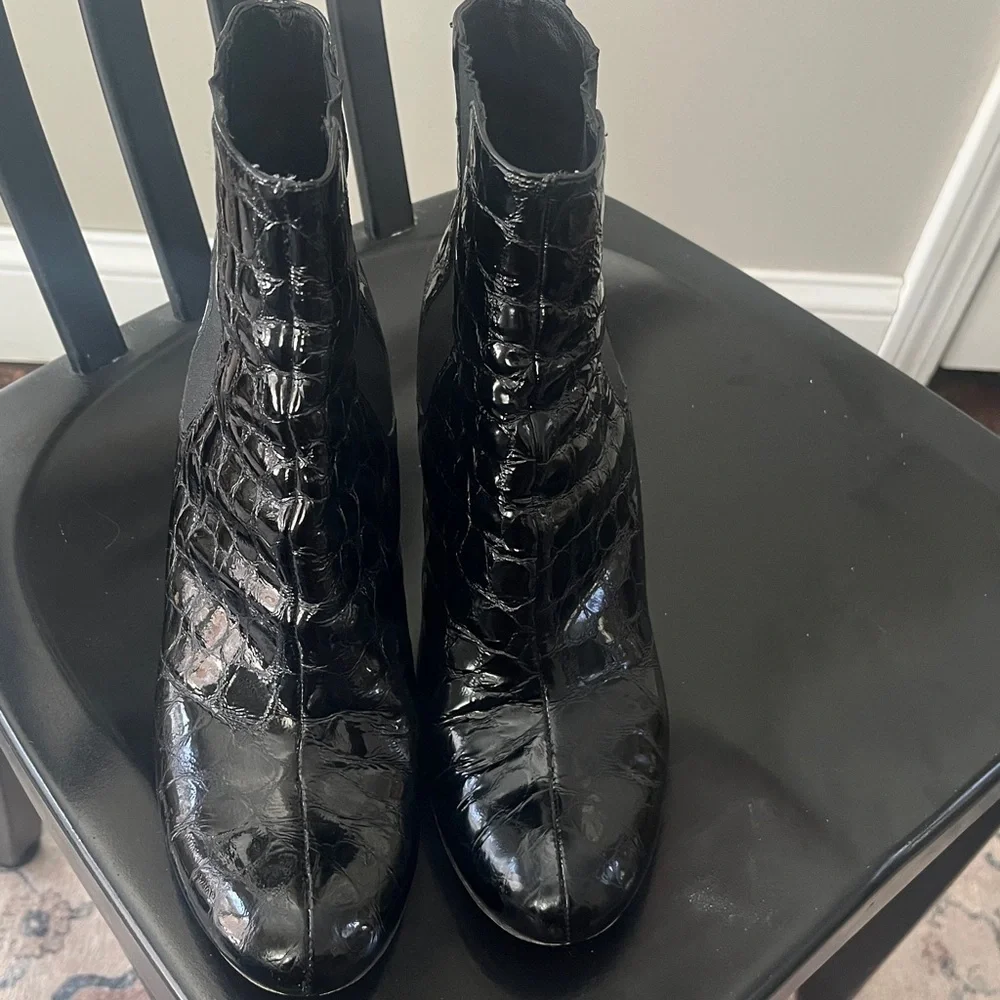 Kate Spade Black Patent Leather Ankle Boots sz 8